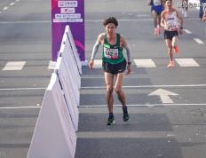 乐鱼-马拉松赛事中国家队战胜对手成功落败