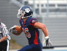 乐鱼-阿尔艾因主教练称赞球队拼搏精神，期待突破