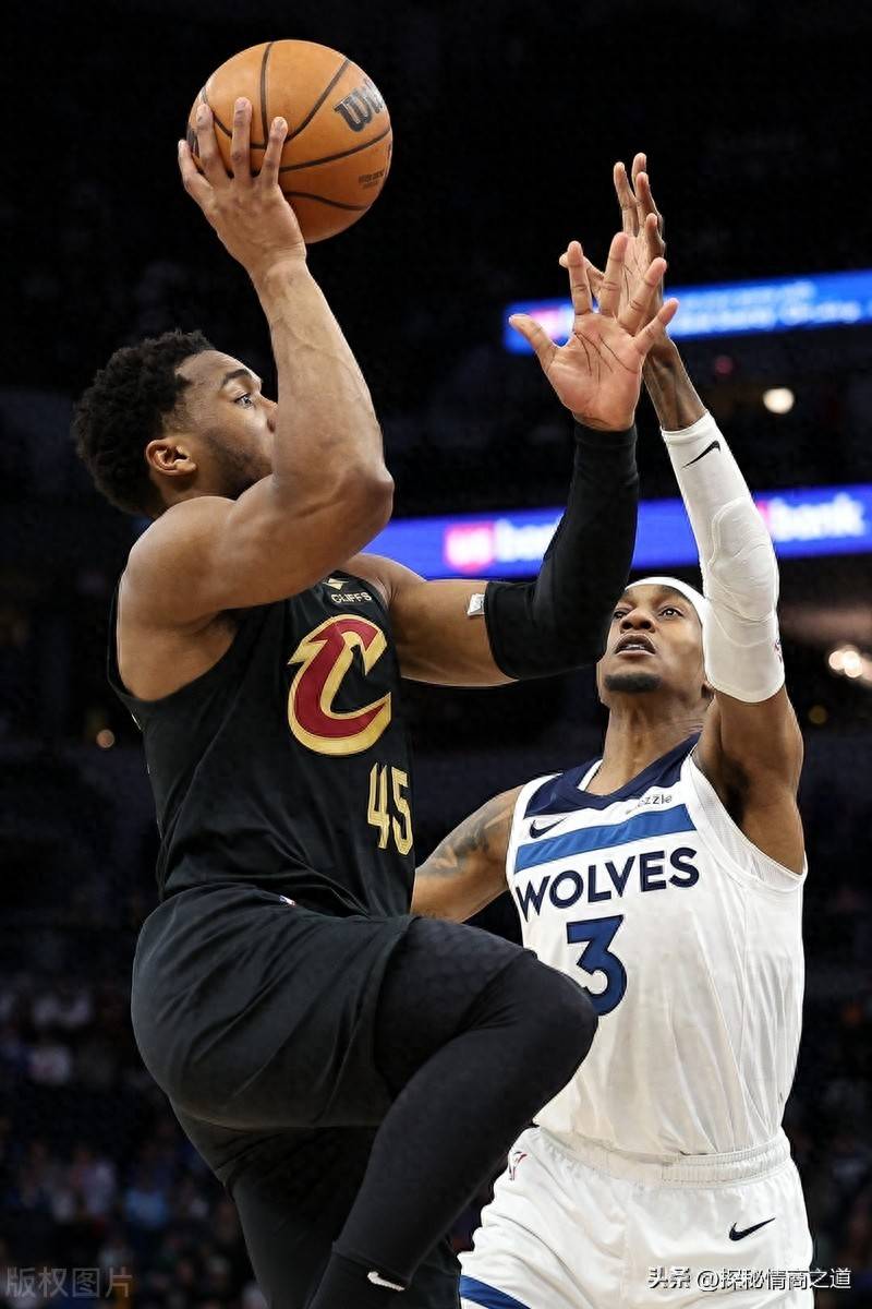 乐鱼体育网站入口-骑士队战胜对手，实现连胜开启连胜模式