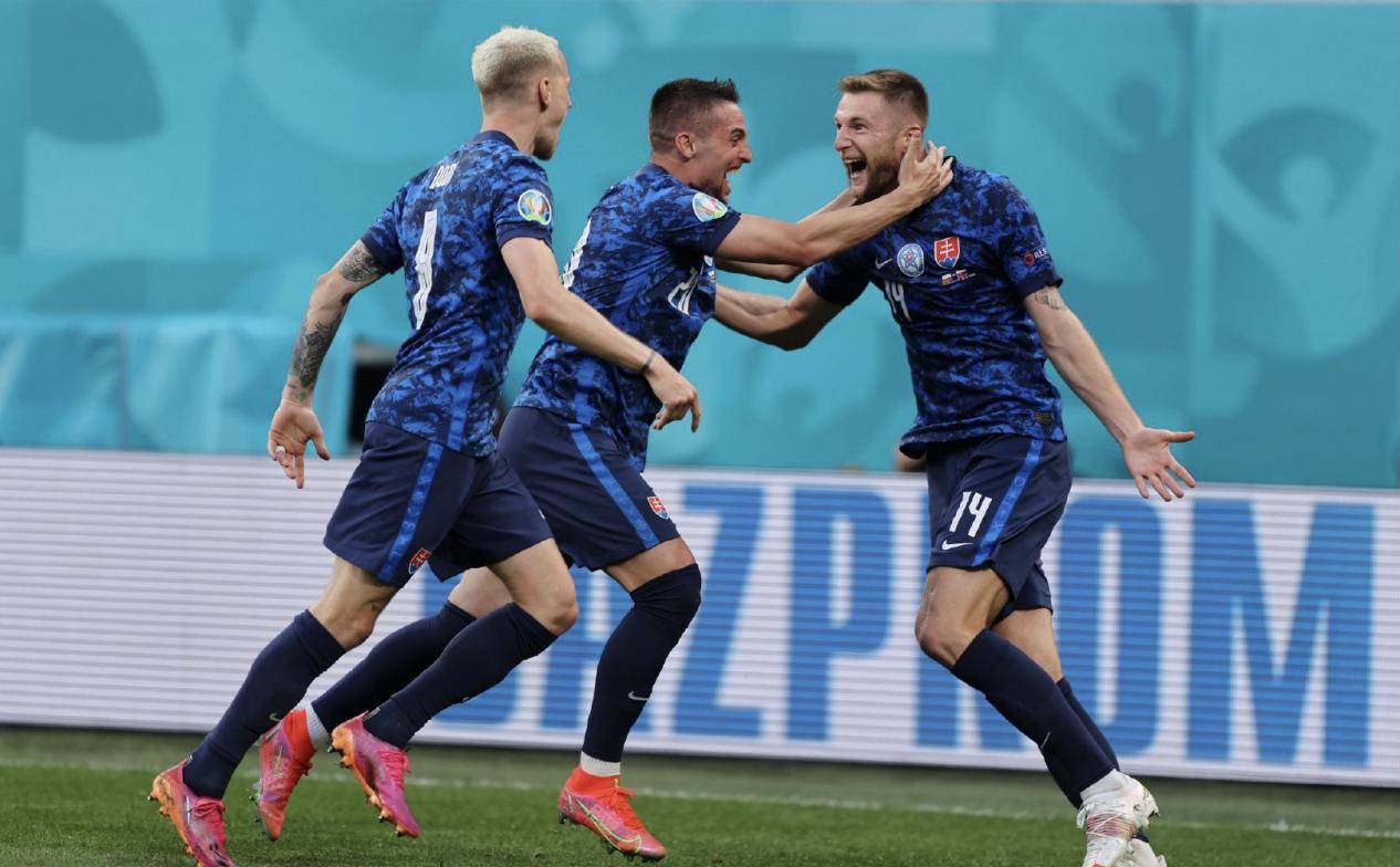 乐鱼体育网站入口-斯洛伐克队挺进欧锦赛附加赛,获得资格