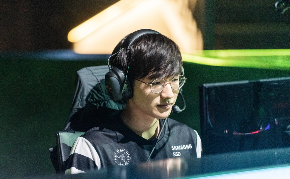 乐鱼-KT轻取C9，Peanut团战一打五小组赛2:1（成都）