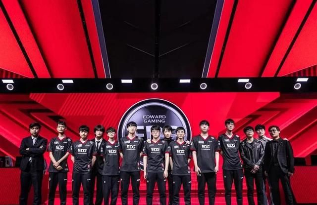 乐鱼体育网站入口-关于EDG横扫TL,Knight2关键制胜的信息