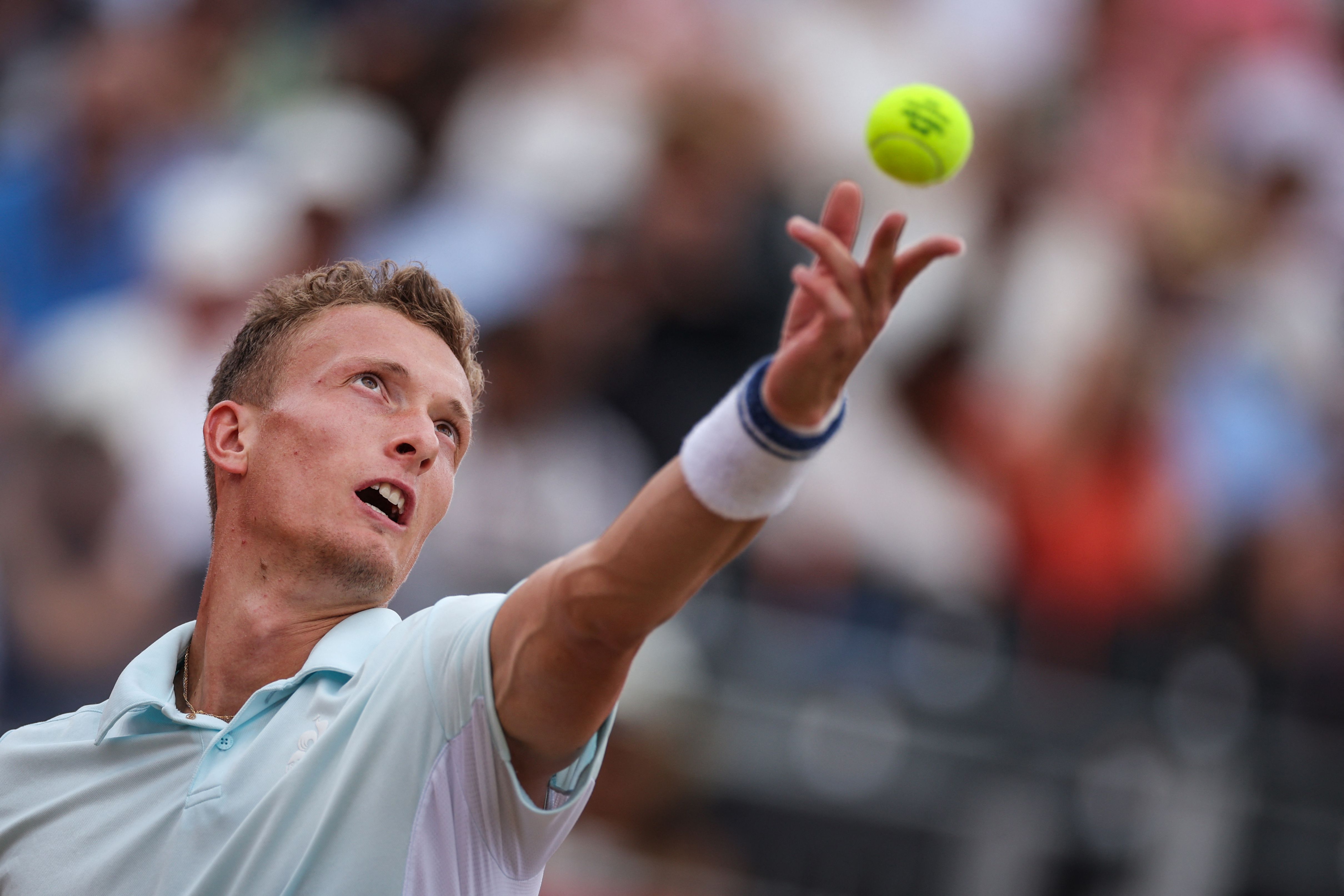 乐鱼app-英国网球队力克德国网球队，阿尔卡拉斯惊艳世界的简单介绍